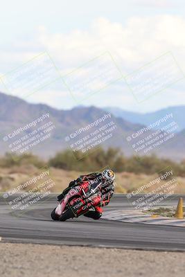 media/Nov-16-2025-Race Pace (Sun) [[8c5fa54630]]/Non Verified Riders (1st 20 Minutes)/5-Turn 15 (110pm)/